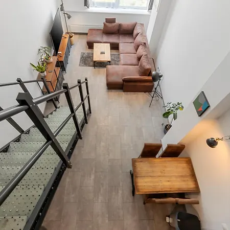 アパート Industrial Loft Retreat W Ac And Garage Parking